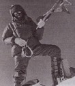 Slovensk horolezec M. Krik na vrcholu Makalu v r. 1976. Dobov tisk